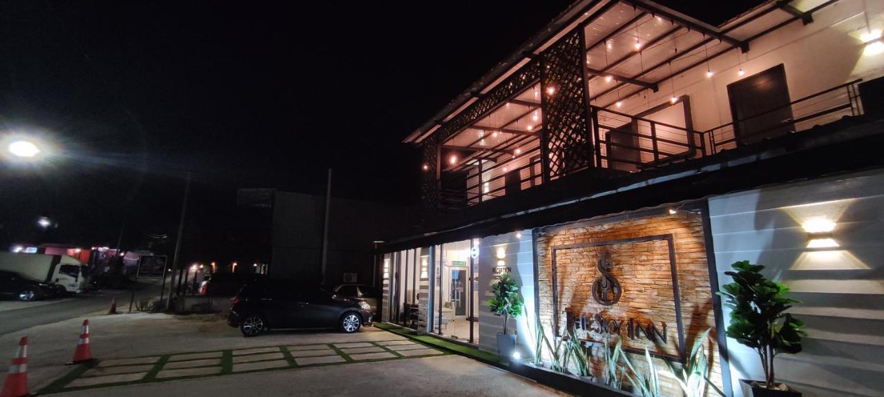 The Sky Inn Kuantan Exterior foto