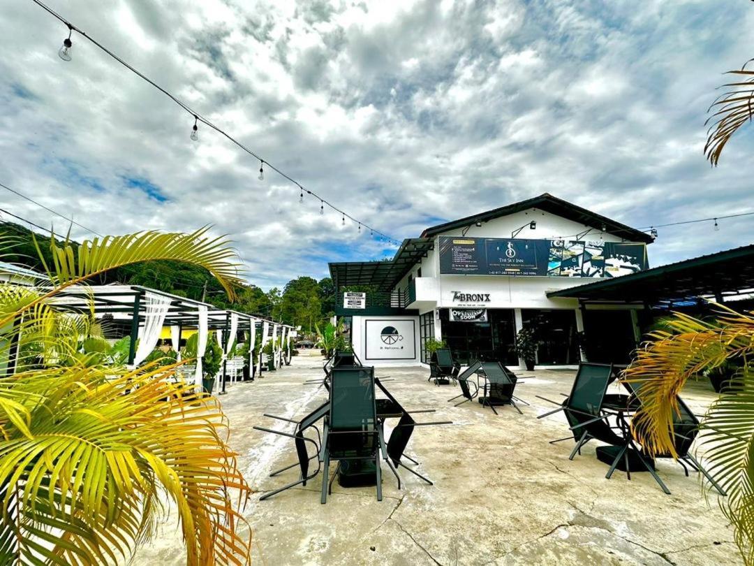 The Sky Inn Kuantan Exterior foto