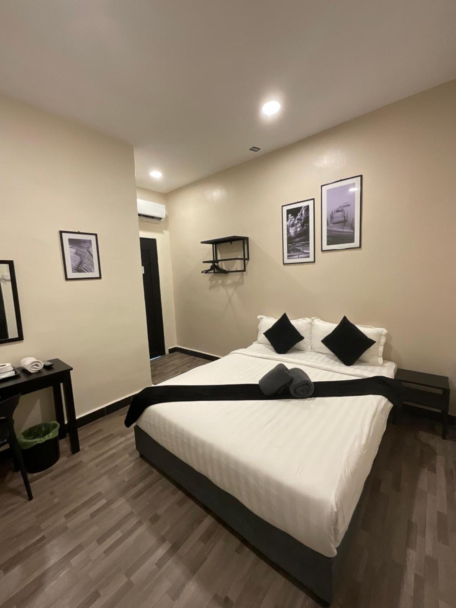 The Sky Inn Kuantan Exterior foto